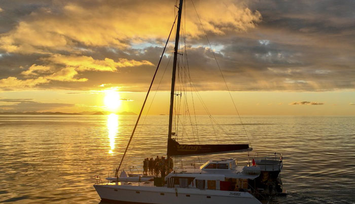 Airlie Beach Sunset Sail Cruise